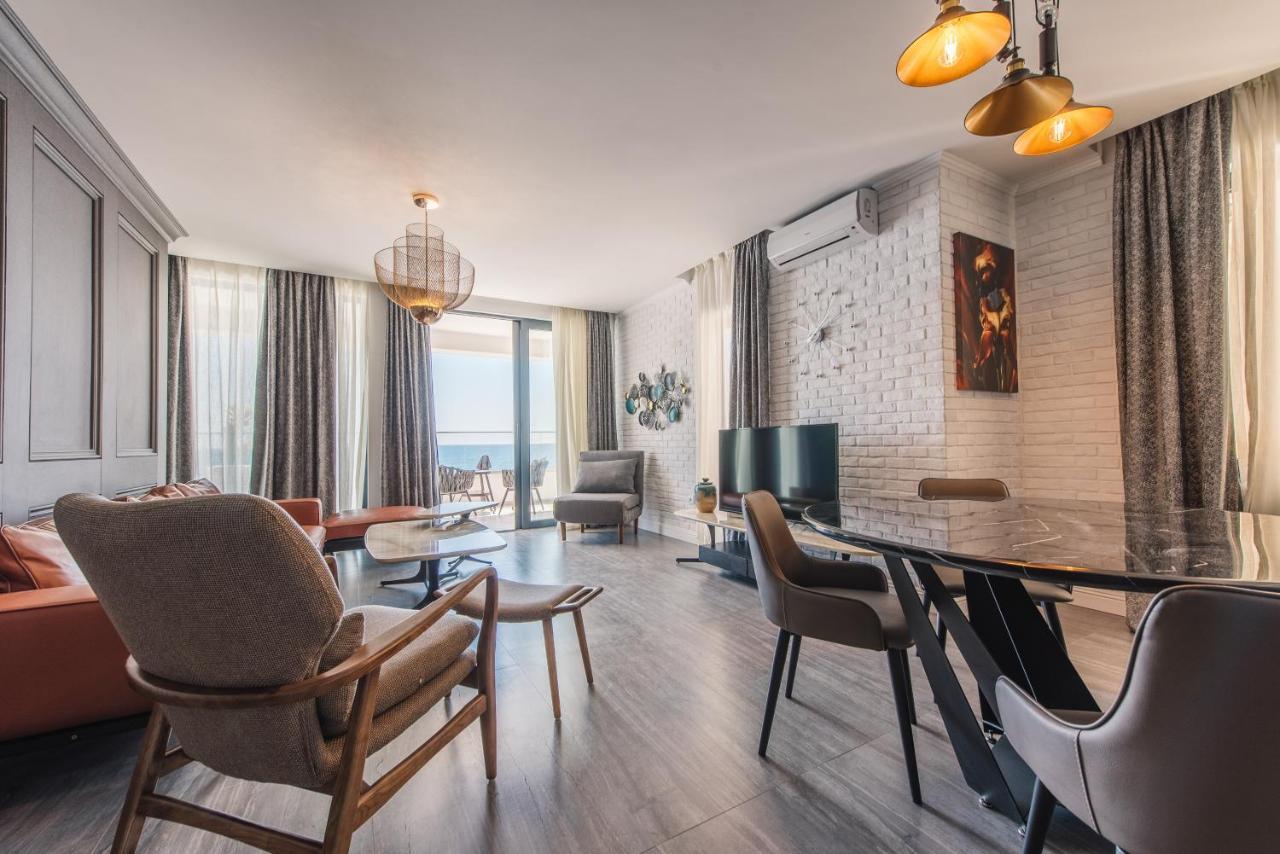 Dollaku Apartments Бар Екстериор снимка