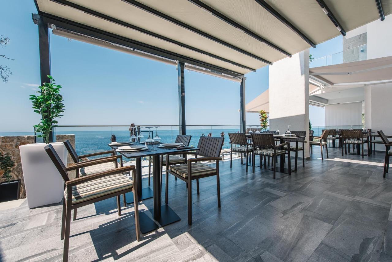 Dollaku Apartments Бар Екстериор снимка